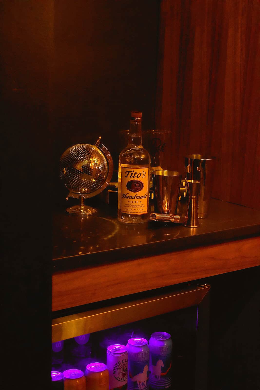 Private bar in VIP Lounge